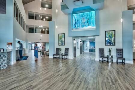 The Oyster By Brightwild-Beachfront Condo Destin Dış mekan fotoğraf