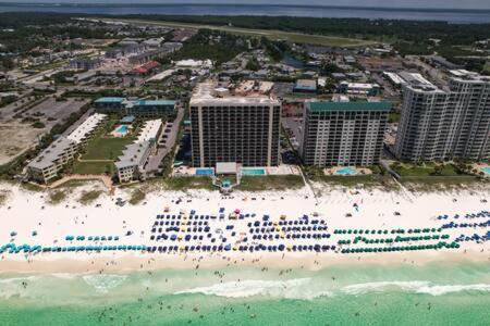 The Oyster By Brightwild-Beachfront Condo Destin Dış mekan fotoğraf